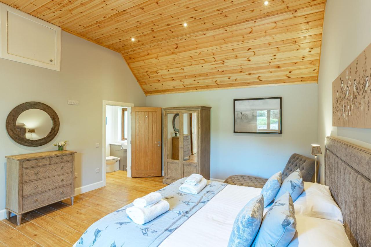 Osprey Lodge 1 With Hot Tub Newton Stewart Dış mekan fotoğraf