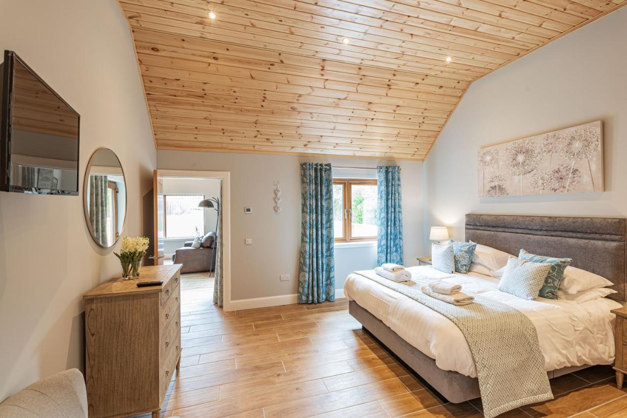 Osprey Lodge 1 With Hot Tub Newton Stewart Dış mekan fotoğraf